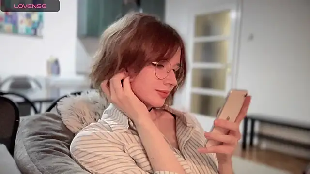 ms christiana online show from 11-19-25, 07:36