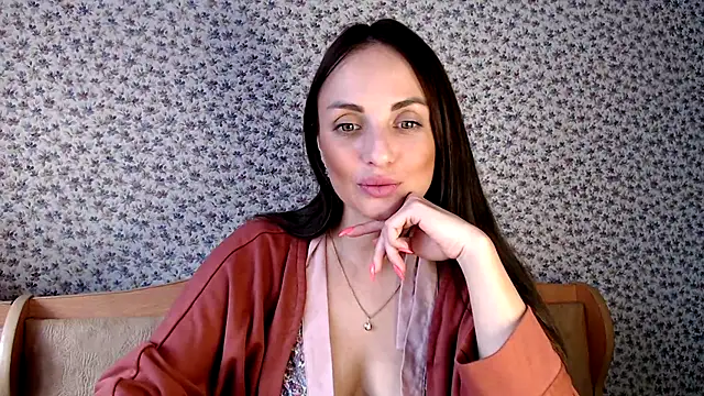 Snapshot of Tinadream20 chatting on 03-14-25, 11:23 Tinadream20 online show from 03-14-25, 11:23