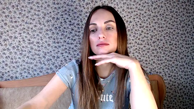 Snapshot of Tinadream20 chatting on 11-20-25, 08:26 Tinadream20 online show from 11-20-25, 08:26