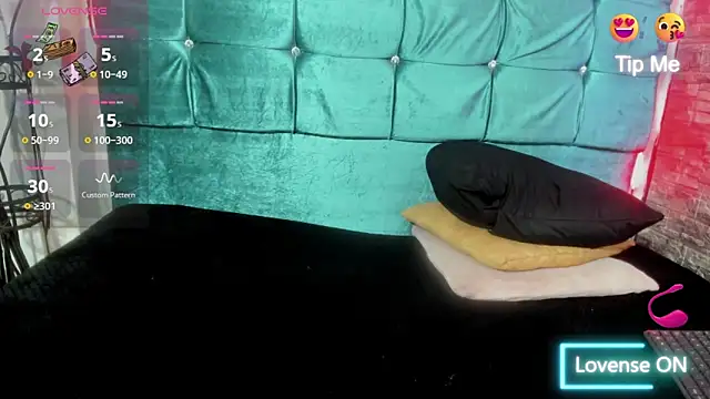 Cloee66 online show from 12-03-25, 06:51