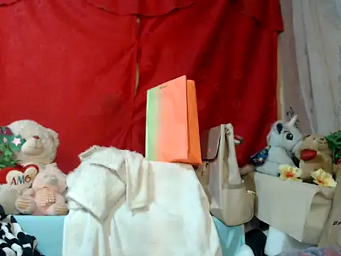 hottieperla online show from 11-15-25, 07:29