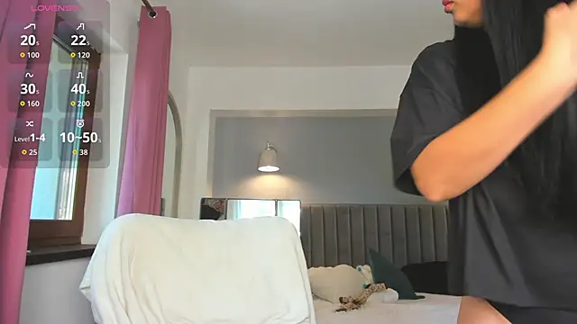 Awesome Jolie online show from 10-01-25, 08:30