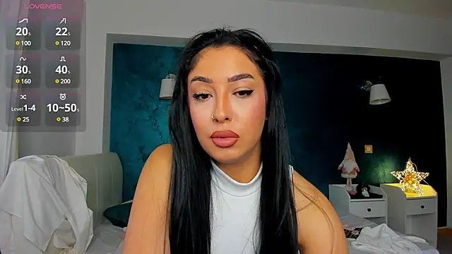 Awesome Jolie online show from 03-18-25, 06:50