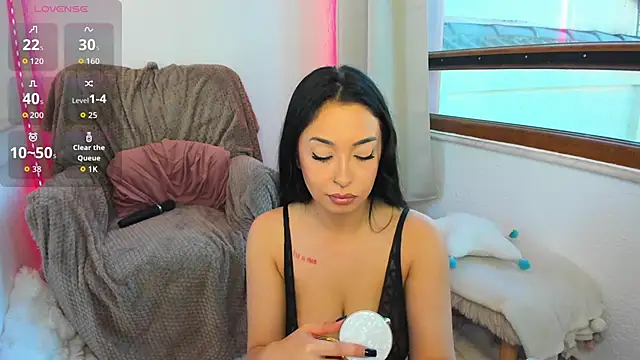 Awesome Jolie online show from 04-09-26, 05:31