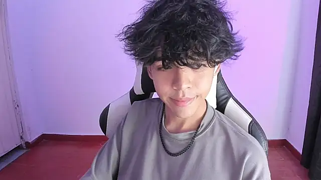 Alan26  online show from 02-13-25, 03:50