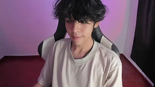 Alan26  online show from 01-19-25, 01:10