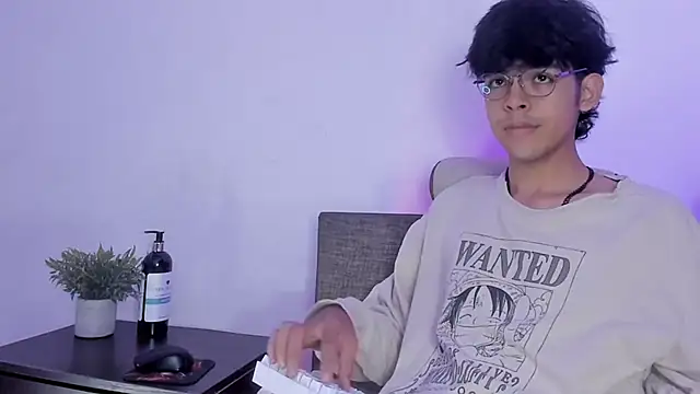 Alan26  online show from 03-10-25, 08:45