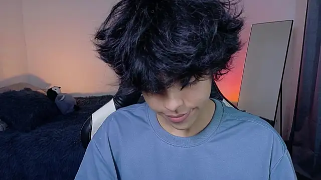 Alan26  online show from 04-01-26, 01:41