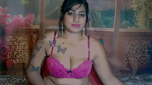 RoyalIndianCreamPuff online show from 02-21-26, 07:49