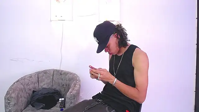 Harry jhonsson online show from 03-23-25, 04:05