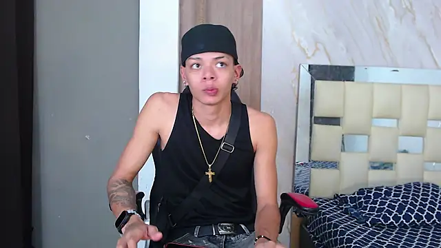 Snapshot of Harry_jhonsson chatting on 07-03-26, 12:50 Harry jhonsson online show from 07-03-26, 12:50