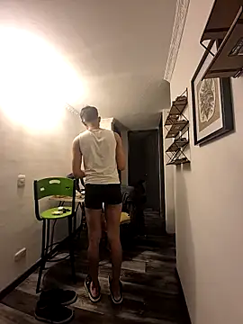 Snapshot of xrobXstax chatting on 10-15-25, 11:24 xrobXstax online show from 10-15-25, 11:24