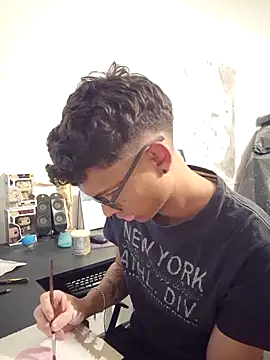 Snapshot of xrobXstax chatting on 10-09-25, 10:54 xrobXstax online show from 10-09-25, 10:54