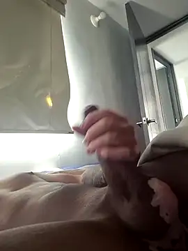 Snapshot of xrobXstax chatting on 11-20-25, 03:34 xrobXstax online show from 11-20-25, 03:34