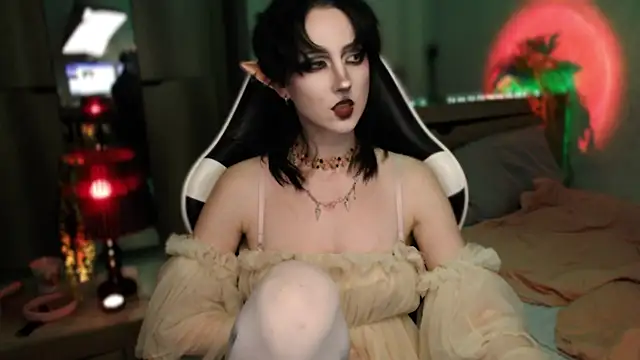 Rory Pink online show from 06-17-26, 05:56