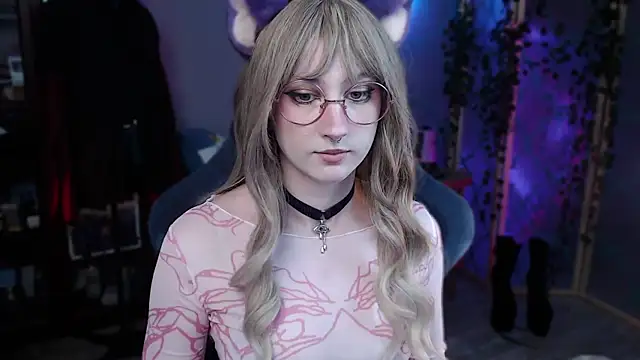 Rory Pink online show from 03-18-25, 01:01