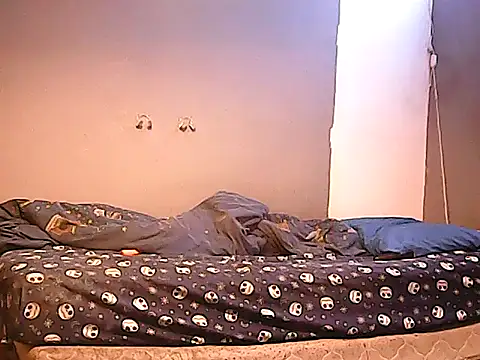 twinkerbell344 online show from 01-08-26, 07:42