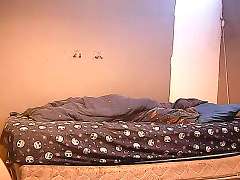 twinkerbell344 online show from 12-20-25, 03:09