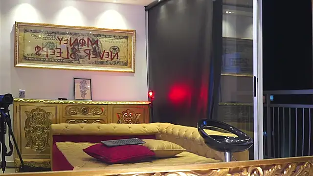 dantecoppolaa  online show from 02-27-26, 01:50