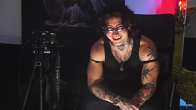 dantecoppolaa  online show from 03-16-25, 06:12