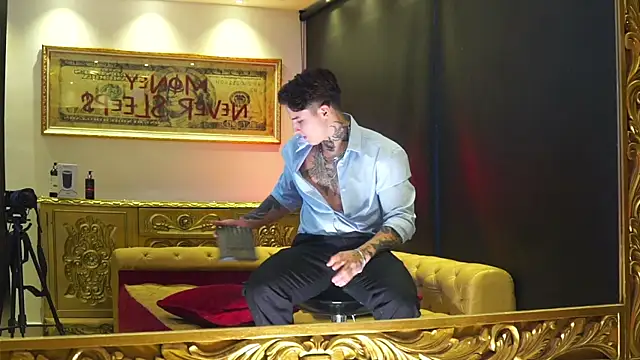 dantecoppolaa  online show from 04-17-26, 11:18