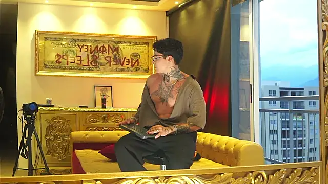 dantecoppolaa  online show from 03-03-26, 11:23