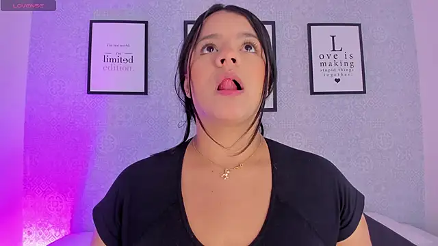 Natasha harper online show from 11-04-25, 11:47