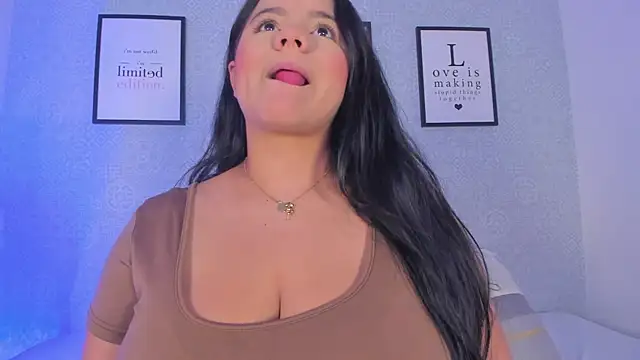 Natasha harper online show from 05-18-26, 11:37