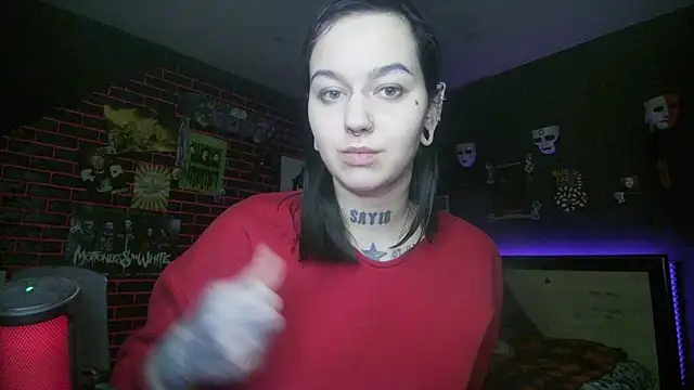 MoorderxDoll online show from 02-22-26, 08:43