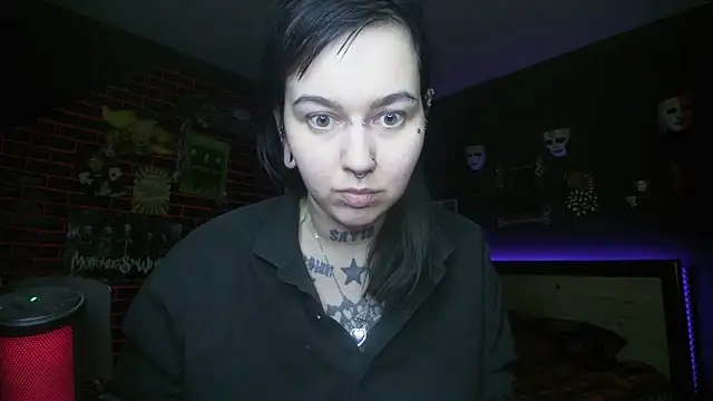 MoorderxDoll online show from 02-27-26, 06:30
