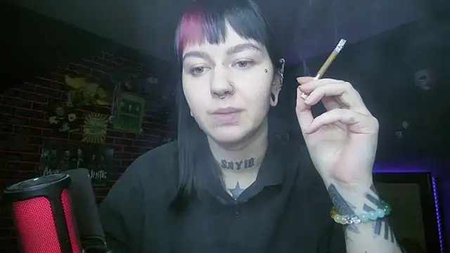 MoorderxDoll online show from 03-04-26, 11:56