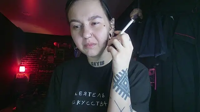 MoorderxDoll online show from 12-06-24, 01:02