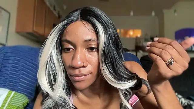 Snapshot of cutiesigh chatting on 09-23-25, 07:32 cutiesigh online show from 09-23-25, 07:32