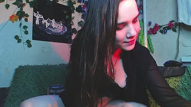 Tiny Witch online show from 11-24-25, 11:16