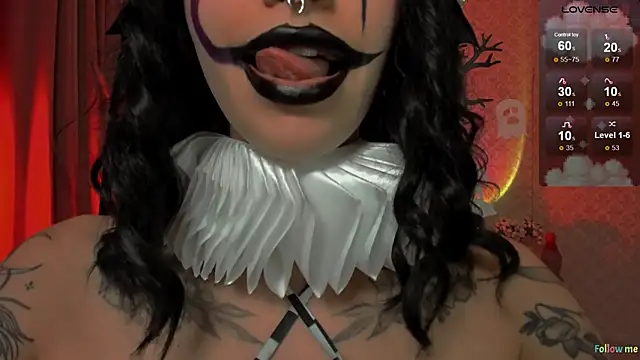 Snapshot of LeylaNoiry chatting on 10-23-25, 03:21 LeylaNoiry online show from 10-23-25, 03:21