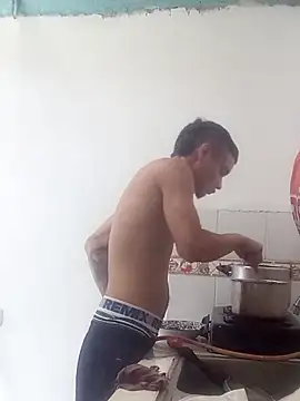 mailo bronw online show from 03-10-26, 08:24