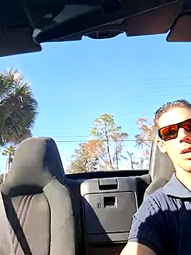 Snapshot of John19893 chatting on 01-26-25, 08:13 John19893 online show from 01-26-25, 08:13