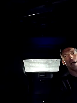 Snapshot of John19893 chatting on 01-31-25, 01:54 John19893 online show from 01-31-25, 01:54