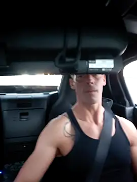 John19893 online show from 02-04-26, 11:11