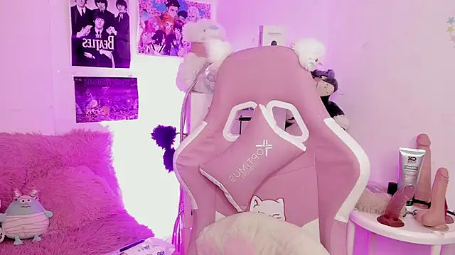 Sachi Meow online show from 12-20-25, 03:48