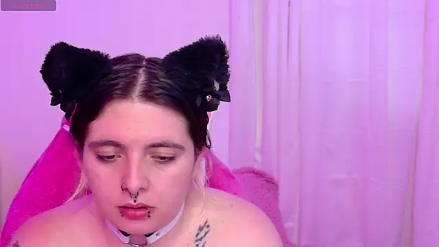 Snapshot of Sachi_Meow chatting on 06-20-26, 05:51 Sachi Meow online show from 06-20-26, 05:51