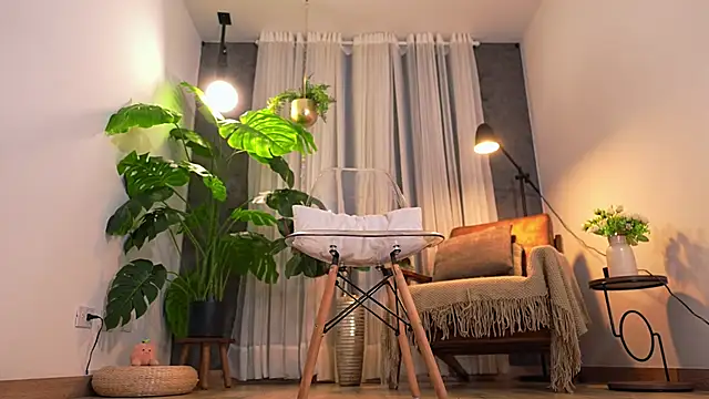 Miss beee online show from 04-03-26, 11:22