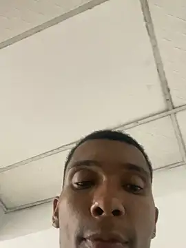 Snapshot of Aaronblack1_ chatting on 03-01-26, 10:10 Aaronblack1 online show from 03-01-26, 10:10