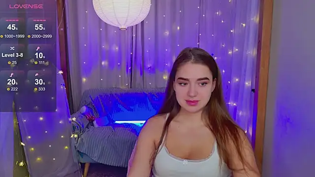 Snapshot of LovelyJessie chatting on 12-30-24, 01:36 LovelyJessie online show from 12-30-24, 01:36