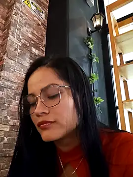 scarlet-kennedy98 online show from 03-07-26, 04:56