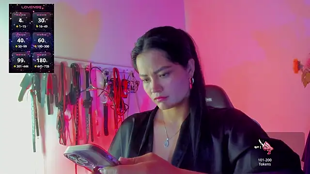 scarlet-kennedy98 online show from 03-17-26, 08:12