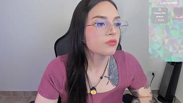 anaveleeez online show from 06-05-26, 12:15