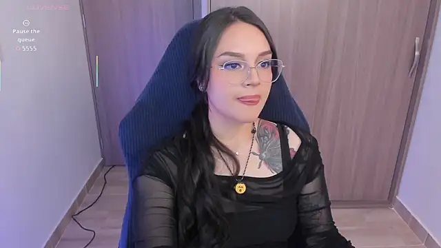 anaveleeez online show from 03-04-26, 01:13