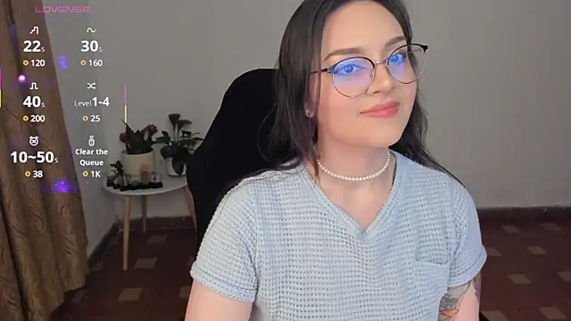 Snapshot of anaveleeez chatting on 02-27-25, 11:26 anaveleeez online show from 02-27-25, 11:26