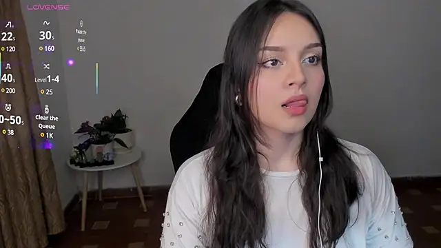 Snapshot of anaveleeez chatting on 02-23-25, 02:51 anaveleeez online show from 02-23-25, 02:51